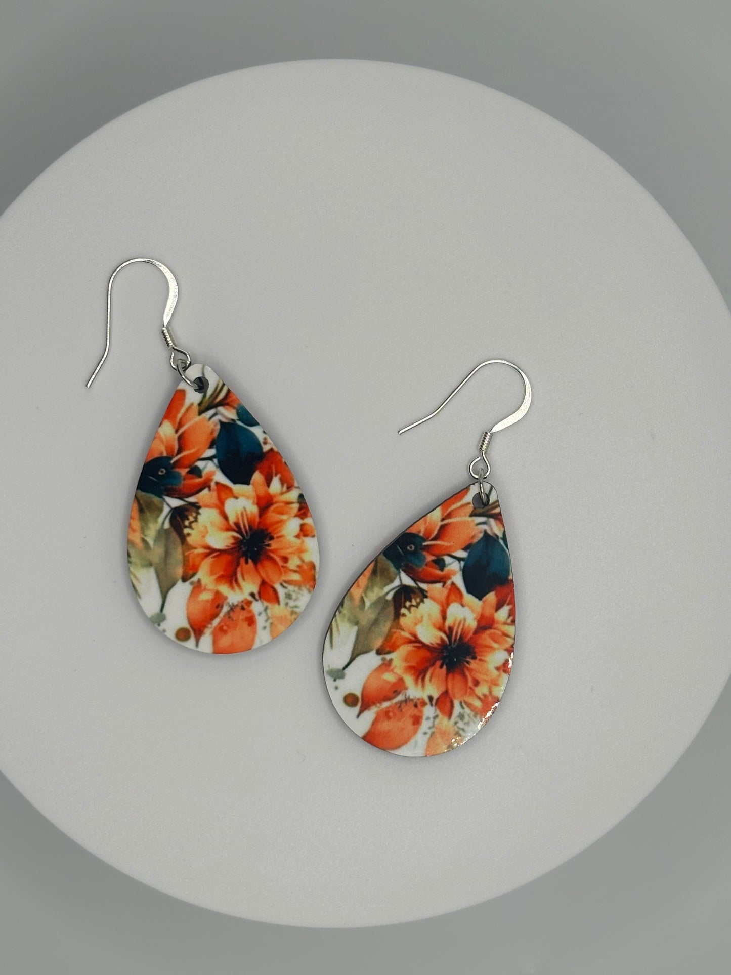 Beautiful Floral Blooms Earrings - Handcrafted with Vibrant Spring Flowers.