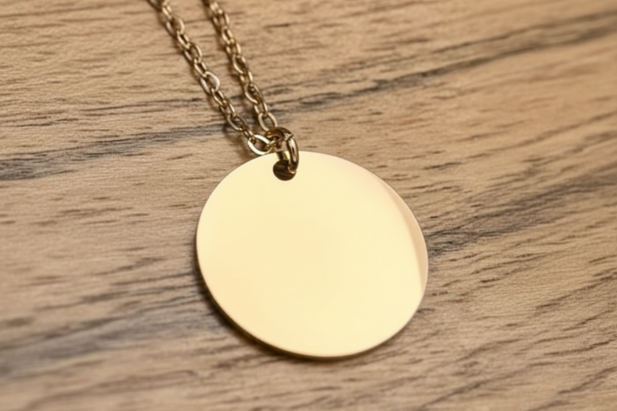 Disc Pendant Necklace