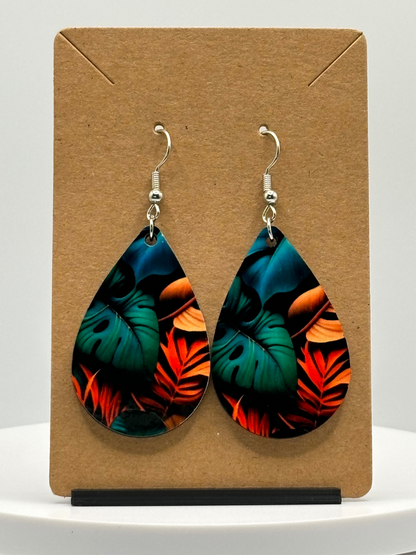 Tropical Chic: Gorgeous Colorful Monstera and Palm Leaf Earrings in Eye-Catching Hues!