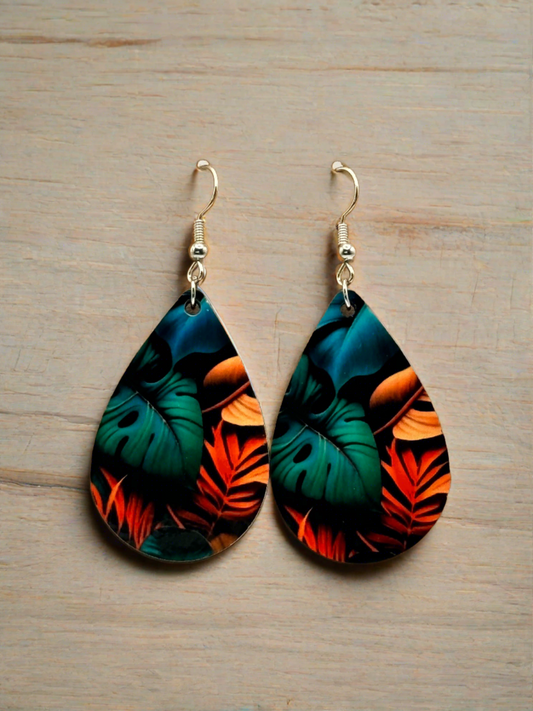 Tropical Chic: Gorgeous Colorful Monstera and Palm Leaf Earrings in Eye-Catching Hues!
